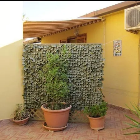 Dolce Casa Tonnarella Apartment